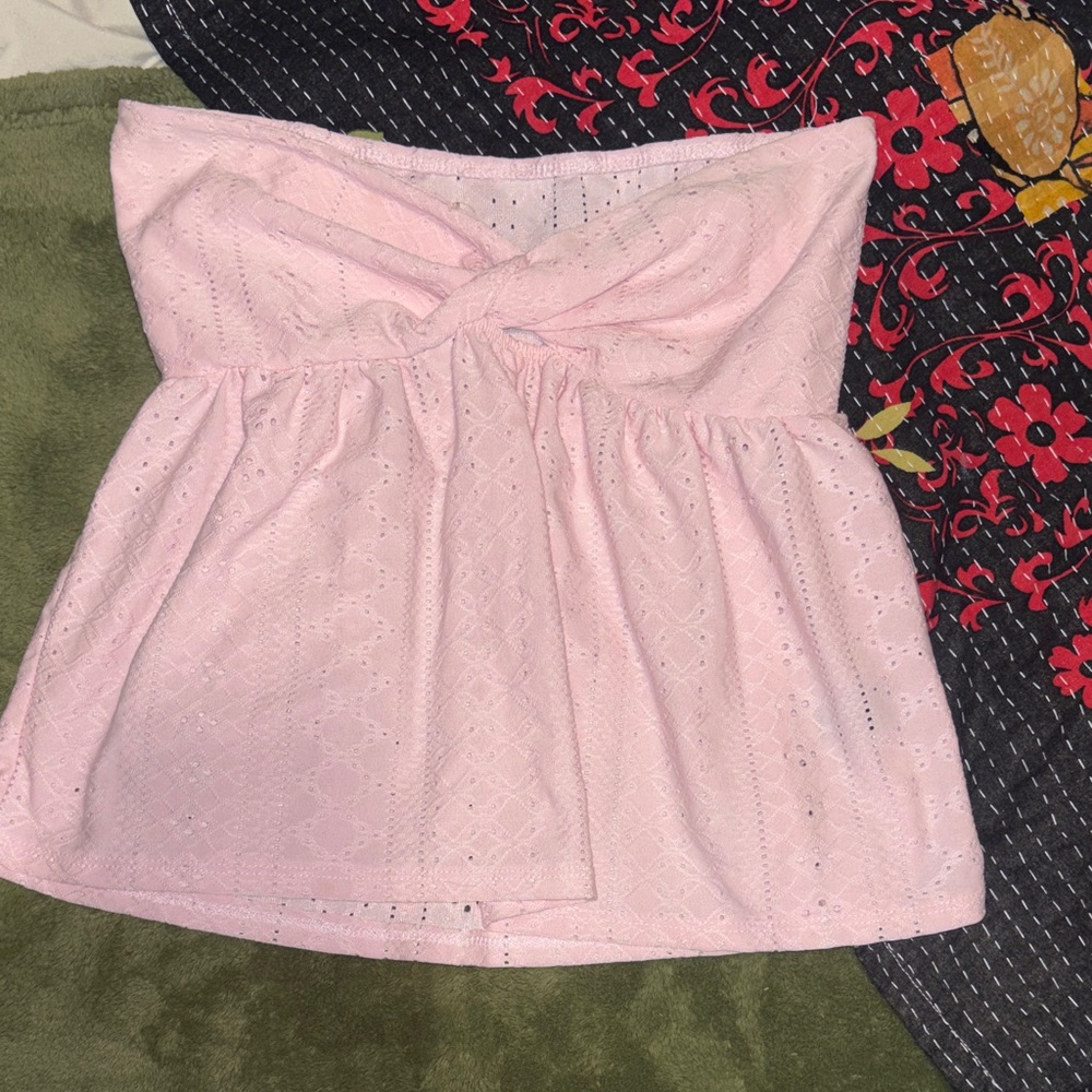 SHEIN Light Pink Eyelet Strapless Top